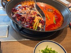 -袁山山重庆火锅(丈八北路店)