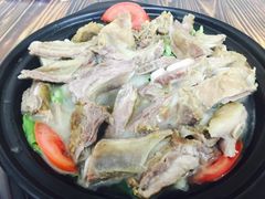 -阿婆情腊排骨火锅(金虹路店)