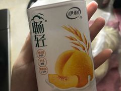 伊利&nbsp;黄桃味酸奶-盒马鲜生(悠方店)