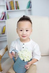 -可爱多国际儿童摄影会馆(龙泉店)