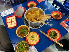 -马路边边麻辣烫联盟路店
