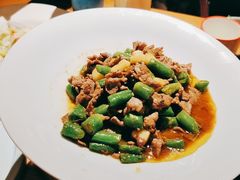 -新白鹿餐厅(银泰西湖文化广场店)