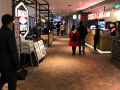 -查特花园美食广场(西单大悦城店)