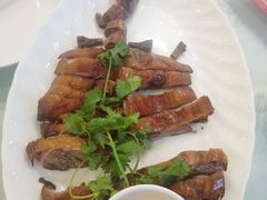-品悦酒店(三林古镇店)