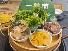-一善菌·云南菌汤·云南菜(银泰城店)