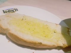 -LENBACH兰巴赫西餐啤酒坊(大连东港店)