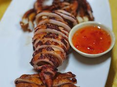 -大石鼓山庄·珠海第一烧猪