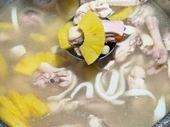 -烹然四季椰子鸡火锅(姚家园万象汇店)