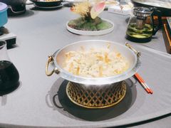 -香山湖家家宴(中山陵店)