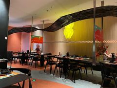 大堂-羽鸽集·乳鸽专门店·地道顺德菜(岭南站店)