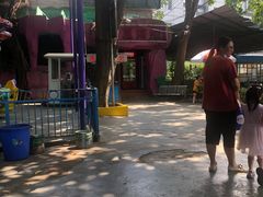 -顺德大良半月城游乐场