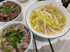 -犇逸·乐山跷脚牛肉·四川现炒(览海店)