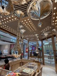 -周大福 CHOW TAI FOOK(新世界百货崇文店)