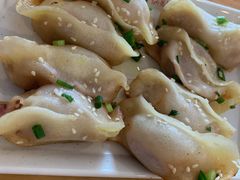 牛肉鍋貼-小姜锅贴(凤凰街店)