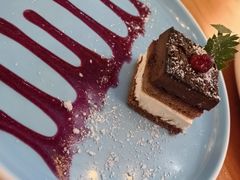 -米德维奇俄式西餐厅(西六道街店)