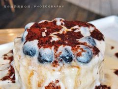 冲绳黑糖爆浆蛋糕-必胜客(花舞大唐博物馆店)