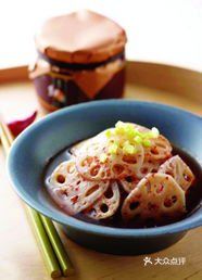 月经期的女性一定要尽量避免吃酸辣的食物