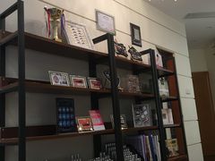 -东方巴黎购物广场