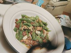 -佬麻雀·剁椒鱼头(京基KK One店)