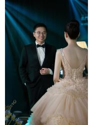 -MECCI婚礼摄影跟拍(红东方广场店)