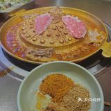 不会糊，汤汁足。但是最近两次过来是年龄稍大的服务员