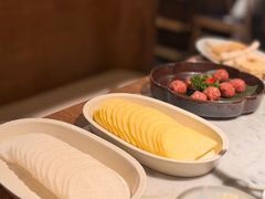 -尚尚仙·酸汤猪手·猪肚鸡火锅(华联万柳购物中心店)