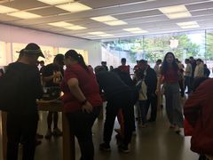 -Apple零售店(深圳益田假日广场店)