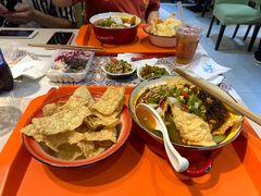 -丽丽三鲜螺蛳粉(田林路店)