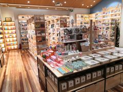 -猫的天空之城概念书店(印象城购物中心店)