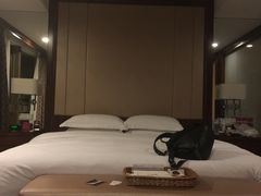 -南京金鹰皇冠假日酒店