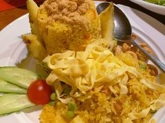 特色菠萝海鲜炒饭-明泰谷泰国餐厅(正大广场店)