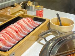 -老房老舍重庆火锅(假日城市店)