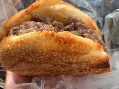 黄老太牛肉烧饼-老西关黄老太牛肉烧饼