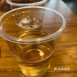 环境：环境很不错哦～比较新中式的感觉  服务：店里生