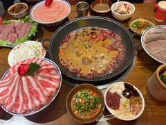 -萍姐火锅·公路夜市(武汉首店)