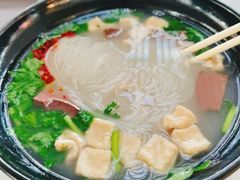 -冯鑫记南京鸭血粉丝汤(南京南站店)