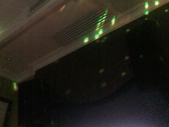 -皇马纯KTV·量贩·聚会(民治店)