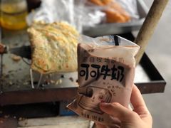 -正宗杂粮煎饼香软鸡蛋饼