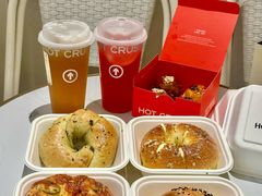 -HOT CRUSH趁热集合·现烤面包(环球港店)