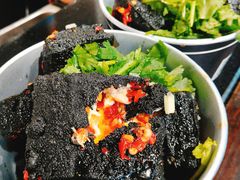 -黑色经典臭豆腐·湖南特产(太平街口店)