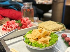 -尚尚仙·酸汤猪手·猪肚鸡火锅(华联万柳购物中心店)