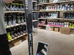 -4+2肆加贰雪具库(上庄店)