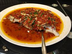 剁椒鱼头王-马大胡子清真西北菜