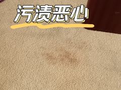 -深圳君逸国际酒店(龙岗横岗塘坑地铁站店)