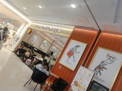 -上海来福士广场