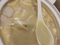 -香山湖家家宴(中山陵店)
