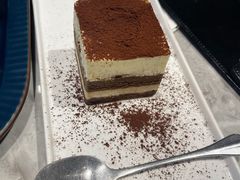 -必胜客(余姚五彩城店PH店)