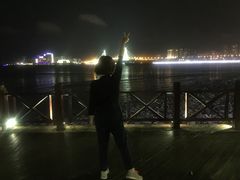 -万绿园