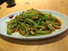 -钟记家菜(红专南路店)