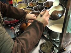-贺记蛋烘糕(青羊第五分店)